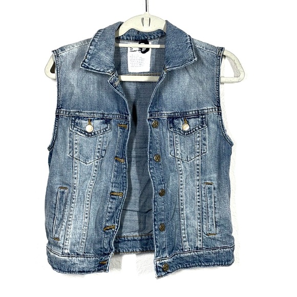J crew distressed denim vest